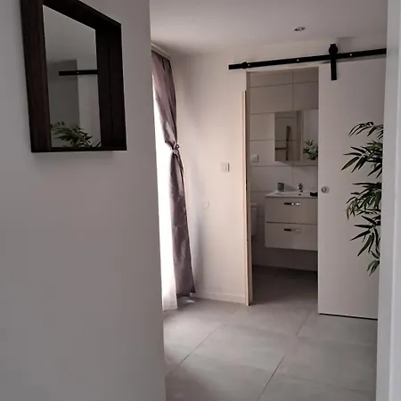 T2 Neuf Tres Cosy Apartamento
